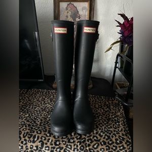 Hunter rain boots size 7